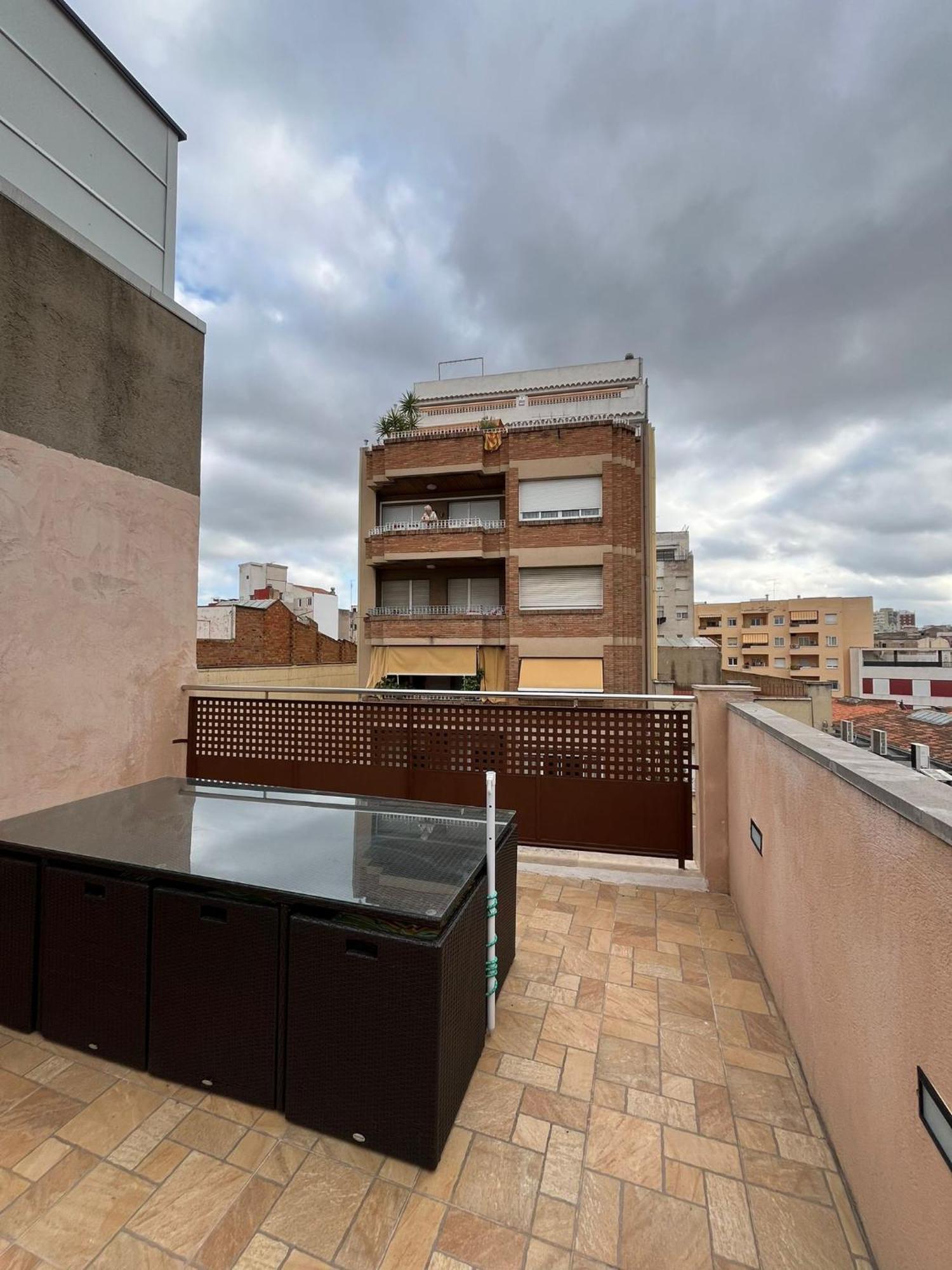 Villa Casa Centrica En Reus Exterior foto